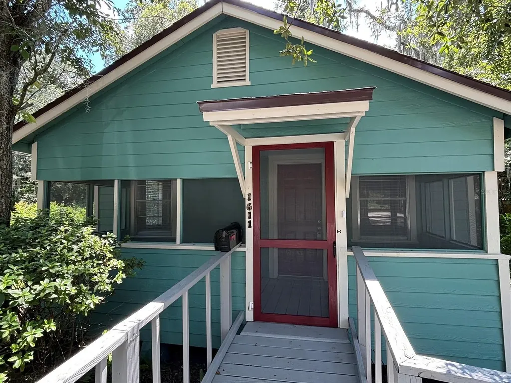 1611 NE 8th Avenue Gainesville FL 32641