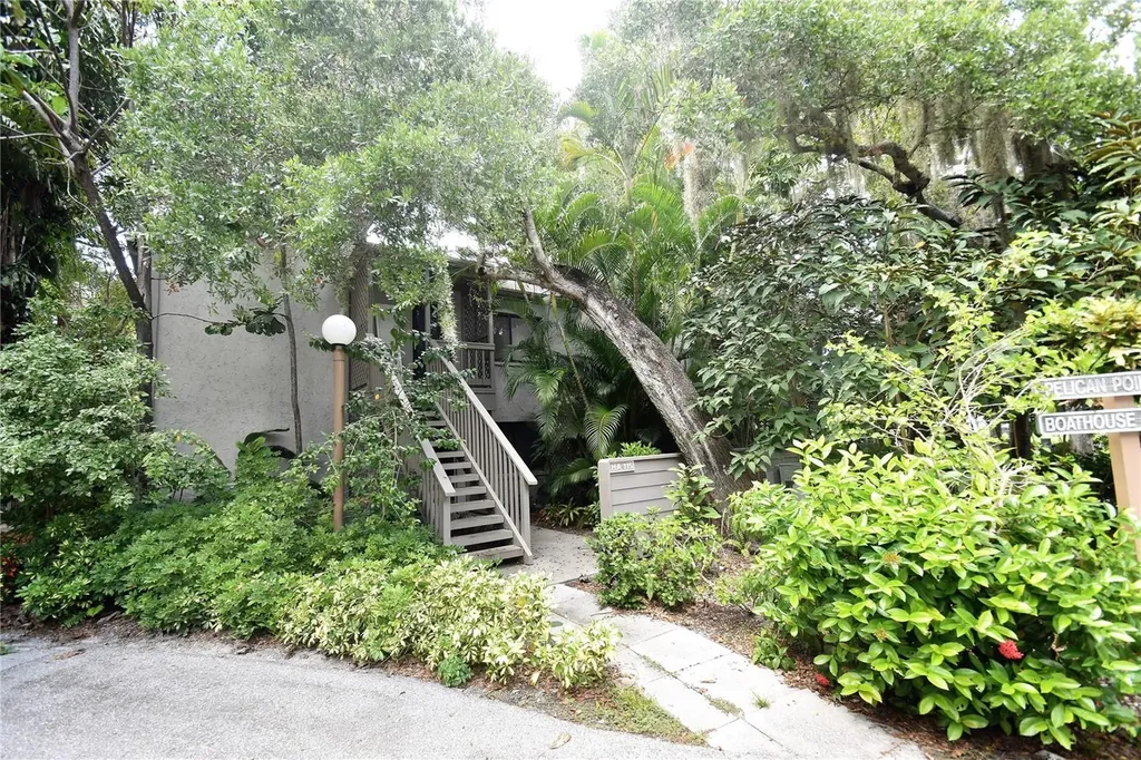 1601 Pelican Point Drive Sarasota FL 34231