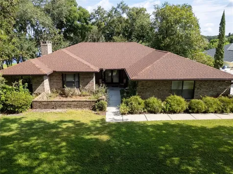 10551 Lakeshore Drive Clermont FL 34711