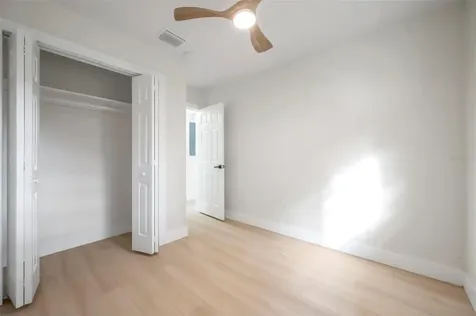 4517 Dolphin Drive Tampa FL 33617