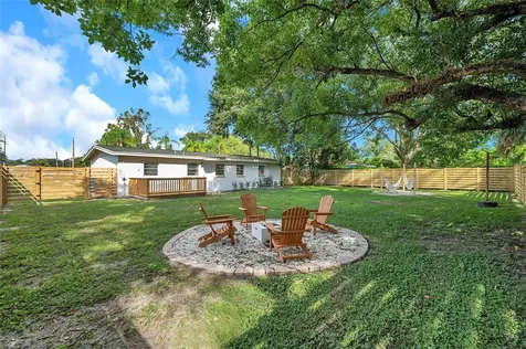 4517 Dolphin Drive Tampa FL 33617