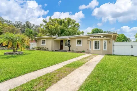 3752 27th Avenue N St Petersburg FL 33713