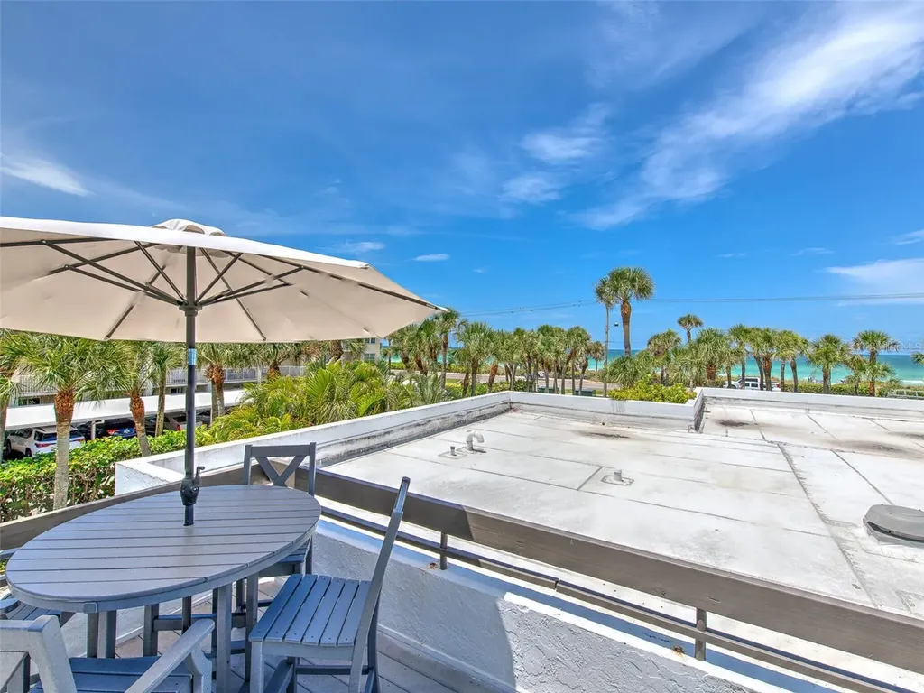 739 Bayport Way Longboat Key FL 34228