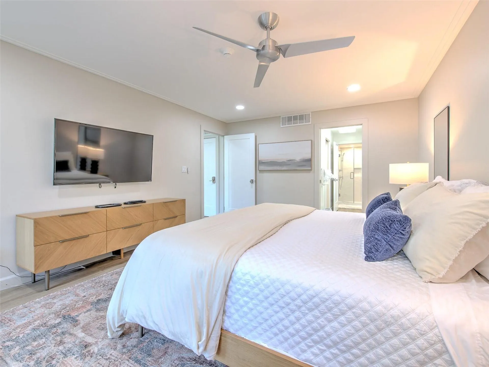 739 Bayport Way Longboat Key FL 34228