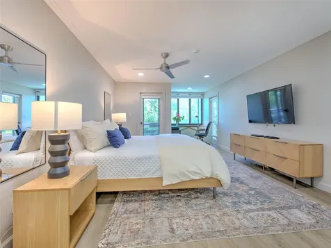 739 Bayport Way Longboat Key FL 34228