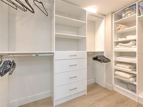739 Bayport Way Longboat Key FL 34228