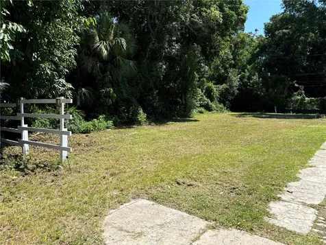 1836 24th Street S St Petersburg FL 33712