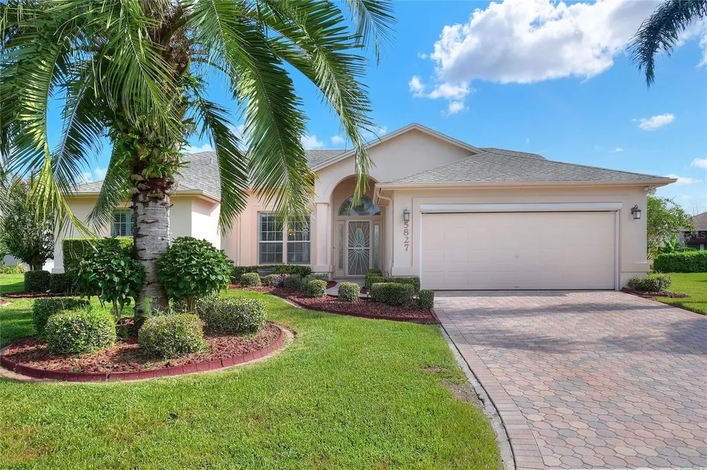 5827 Cockatiel Court Lakeland FL 33809