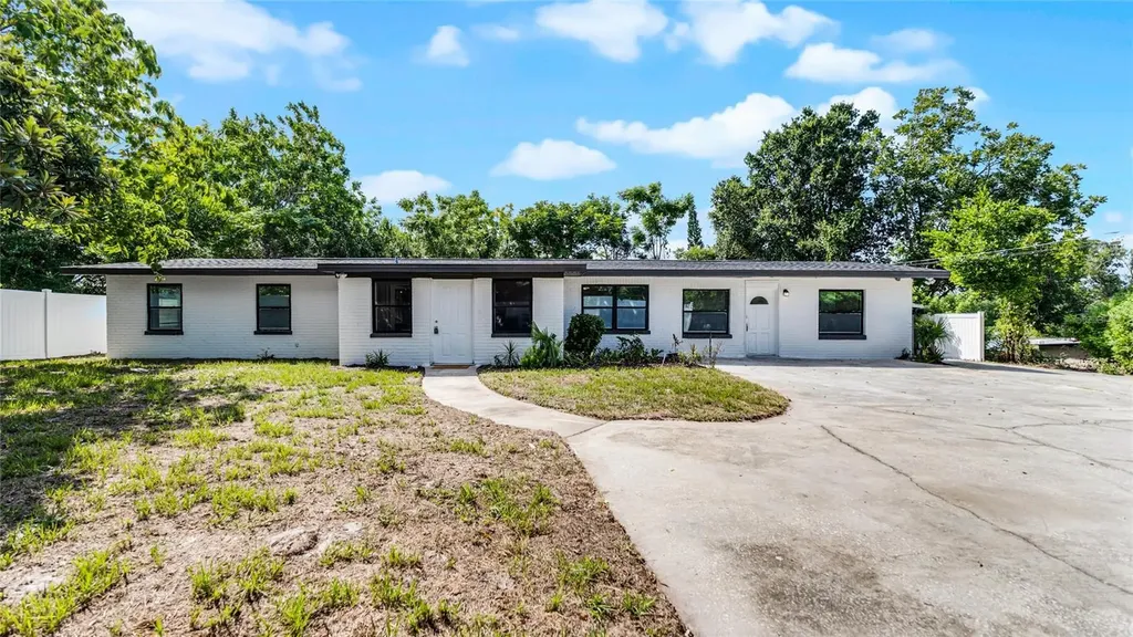 1401 Forest Avenue Daytona Beach FL 32117