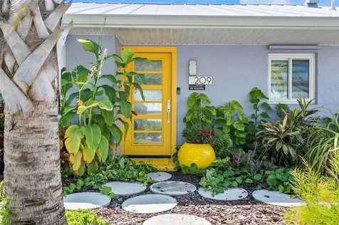 209 N 20th Street Flagler Beach FL 32136