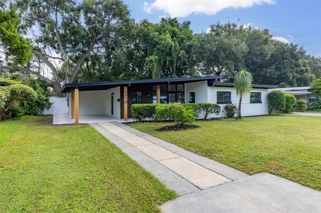 2913 Walnut Street Orlando FL 32806
