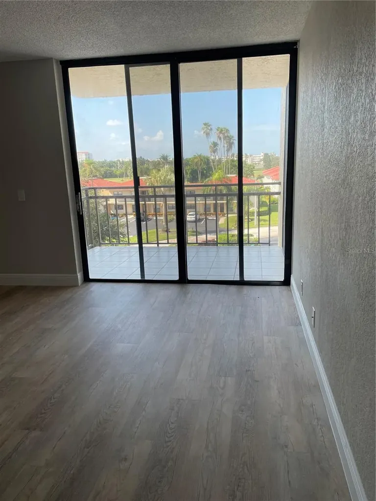 6177 Sun Boulevard St Petersburg FL 33715