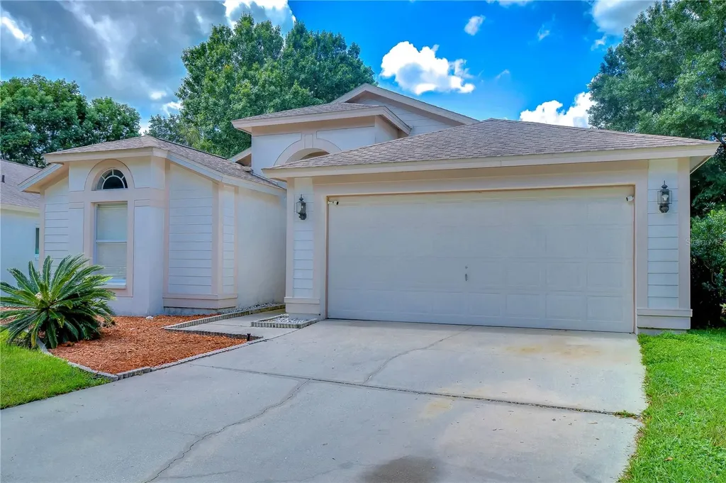 10121 Heather Sound Drive Tampa FL 33647