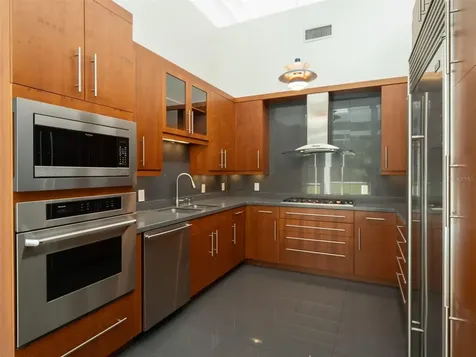 3950 NW 30th Place Gainesville FL 32606