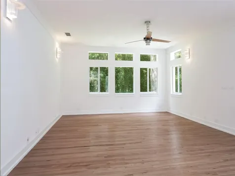 3950 NW 30th Place Gainesville FL 32606