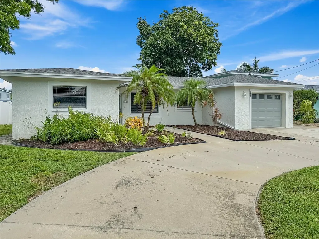 143 92nd Avenue NE St Petersburg FL 33702
