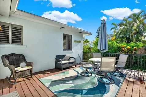 7326 2nd Avenue N St Petersburg FL 33710