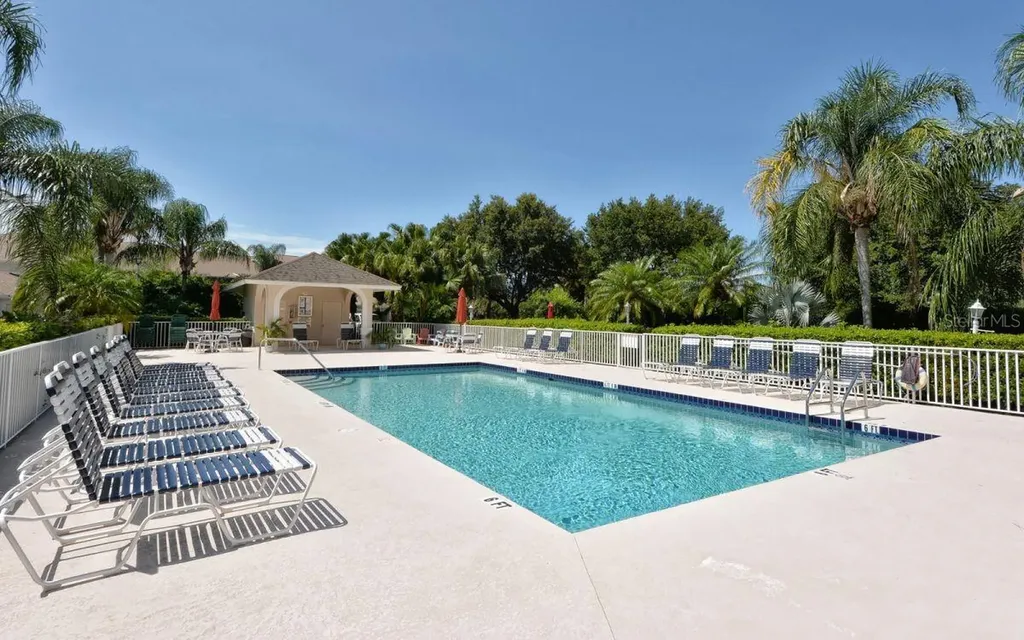 4639 Chapel Hill Drive Sarasota FL 34238