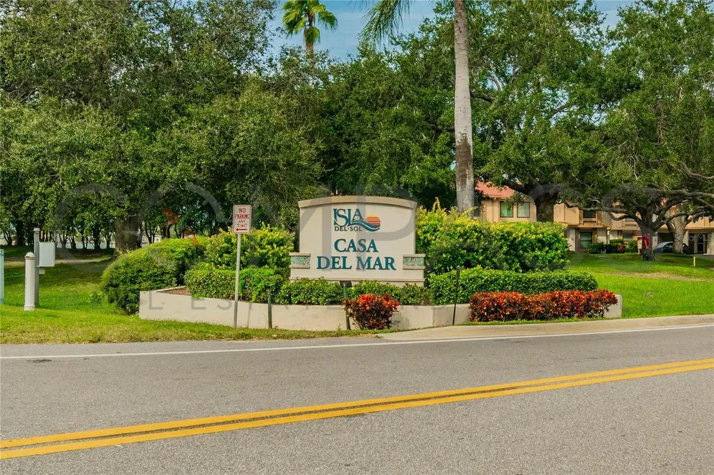 6177 Sun Boulevard St Petersburg FL 33715