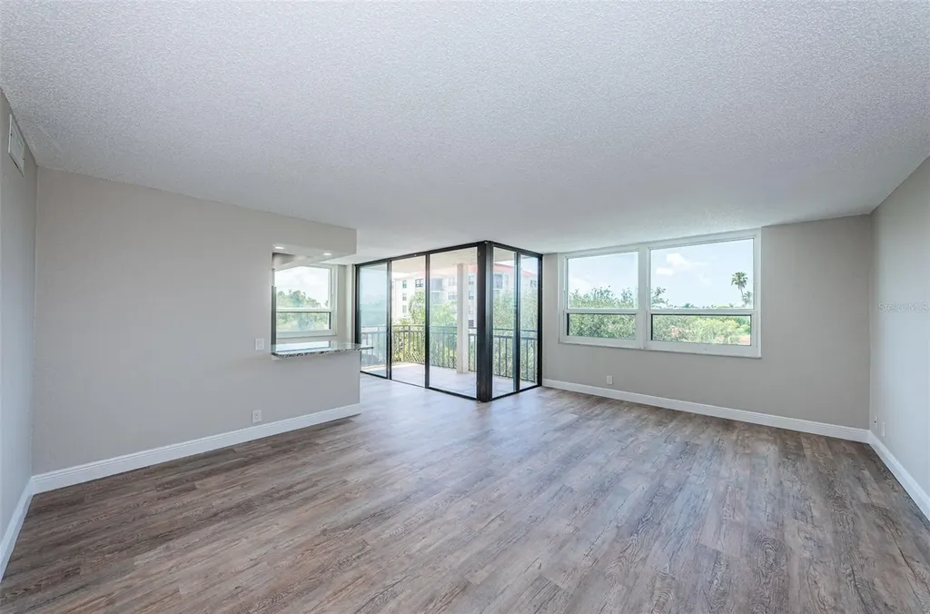 6177 Sun Boulevard St Petersburg FL 33715