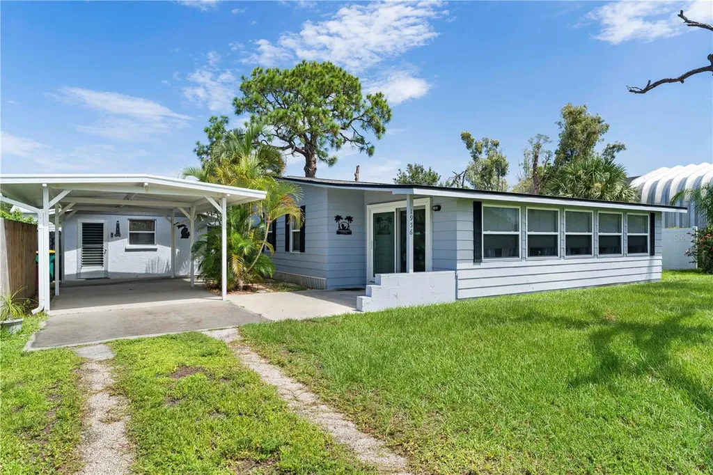 1956 Florida Avenue Englewood FL 34224