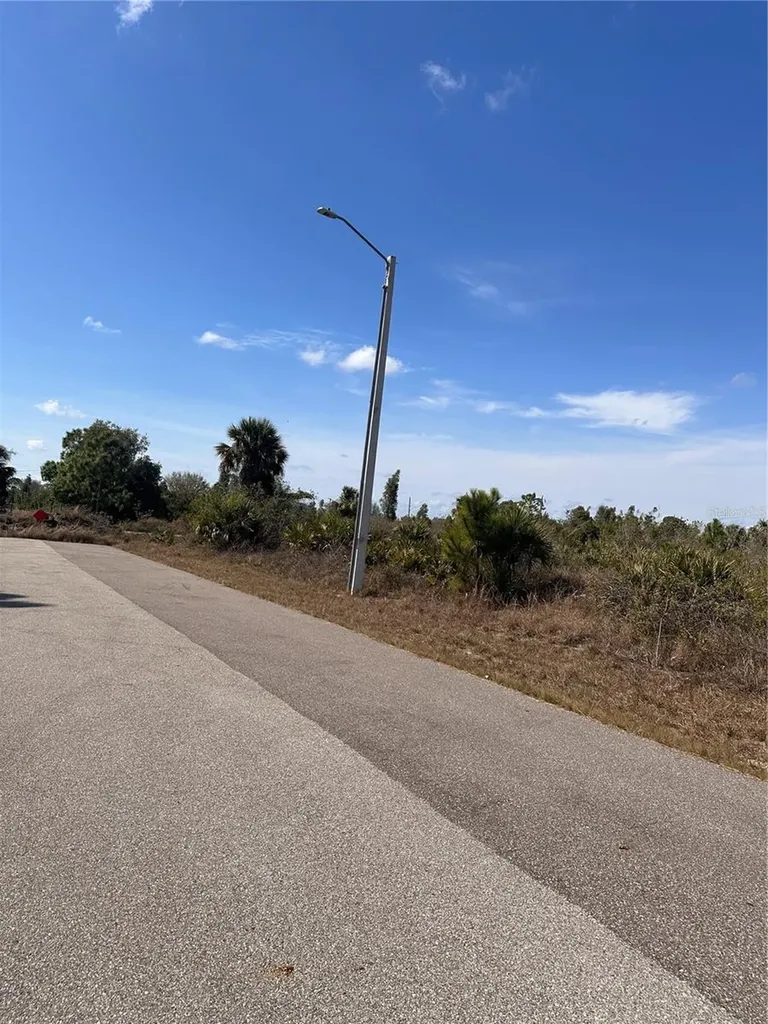2817 56th Street W Lehigh Acres FL 33971