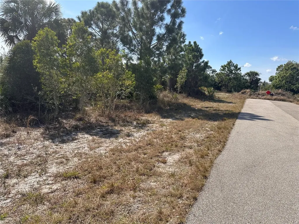 2817 56th Street W Lehigh Acres FL 33971