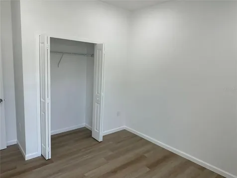 532 E 11th Street Apopka FL 32703