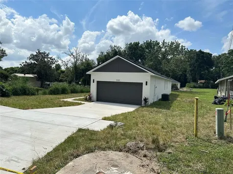 532 E 11th Street Apopka FL 32703
