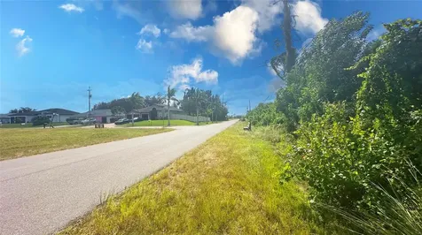 10 SW 24th Avenue Cape Coral FL 33991