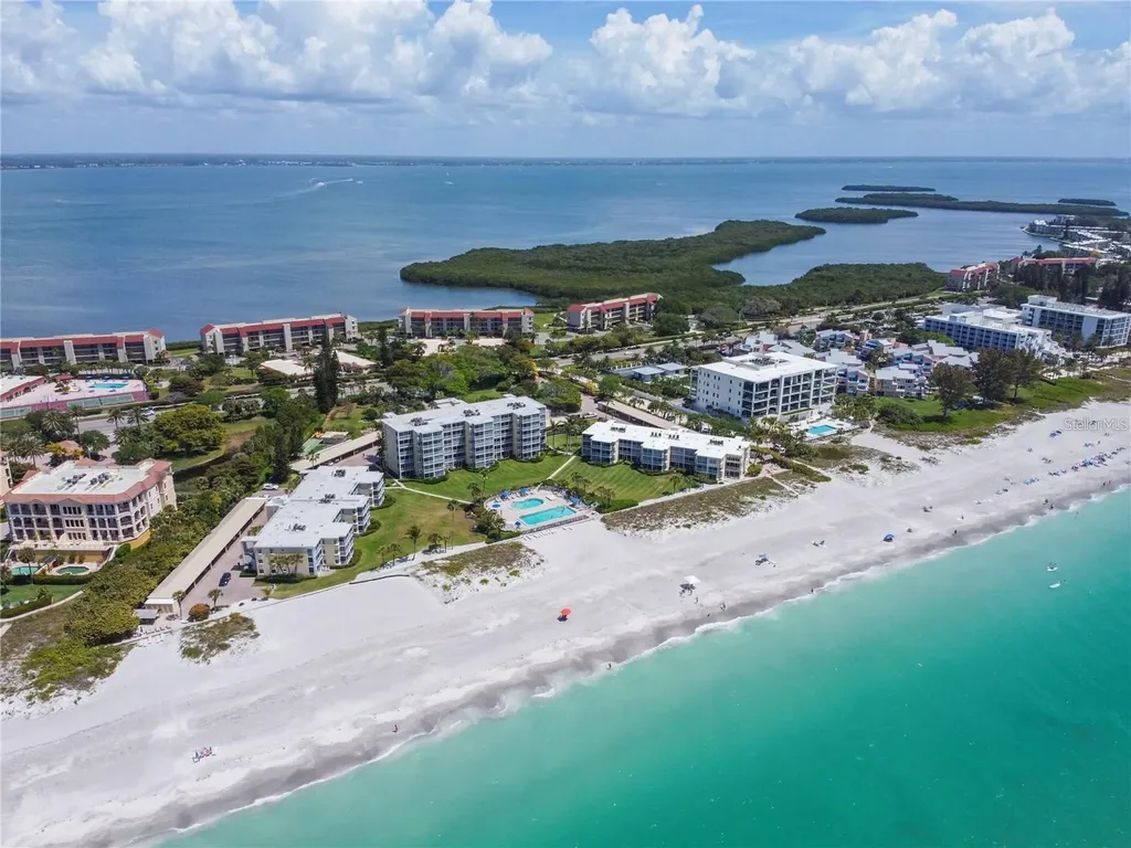 4825 Gulf Of Mexico Drive Longboat Key FL 34228