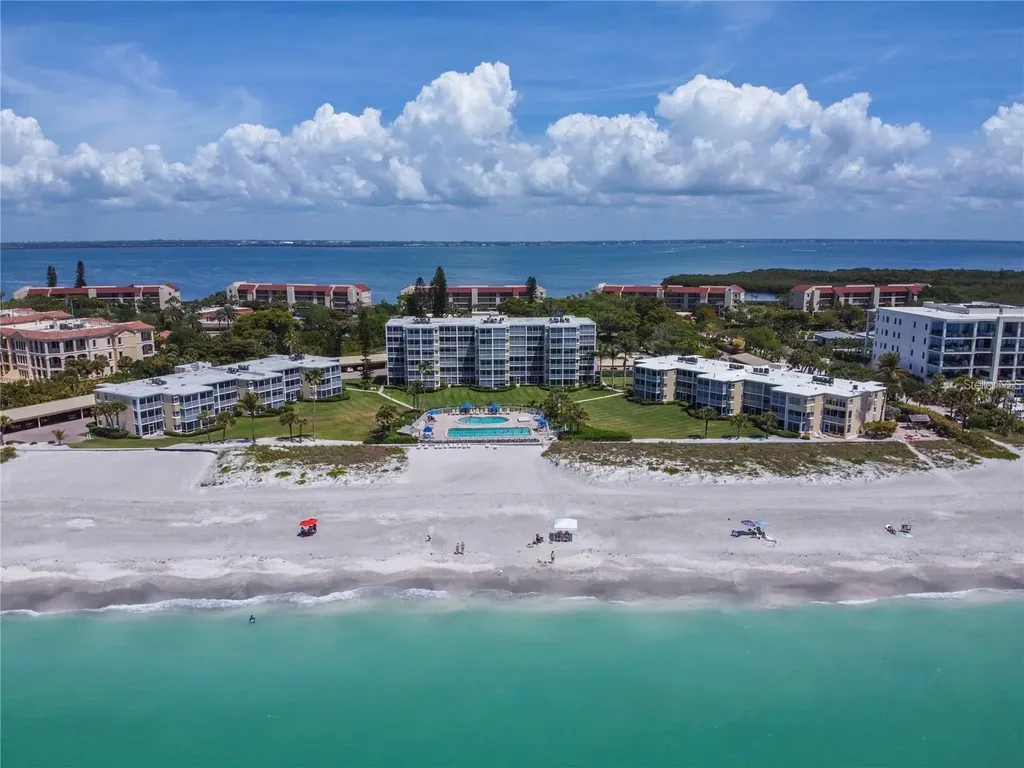 4825 Gulf Of Mexico Drive Longboat Key FL 34228
