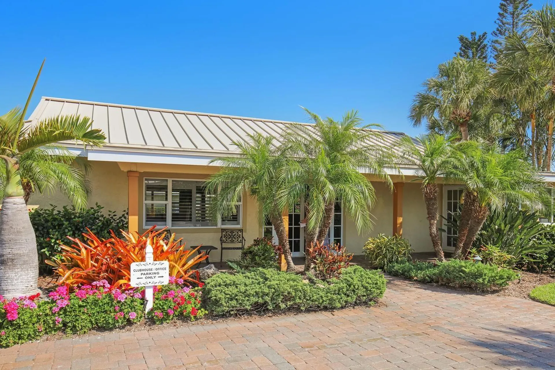 4825 Gulf Of Mexico Drive Longboat Key FL 34228