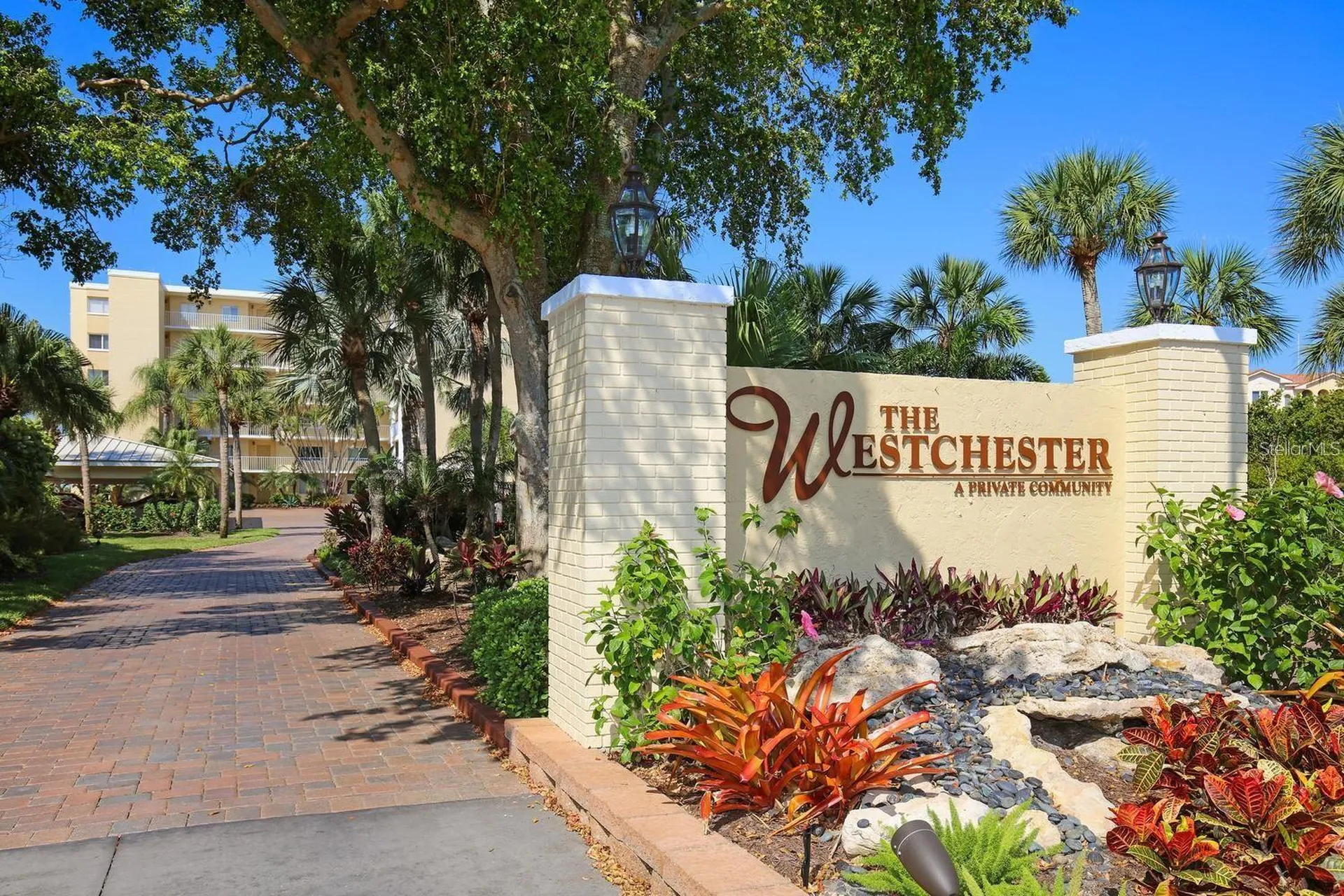 4825 Gulf Of Mexico Drive Longboat Key FL 34228
