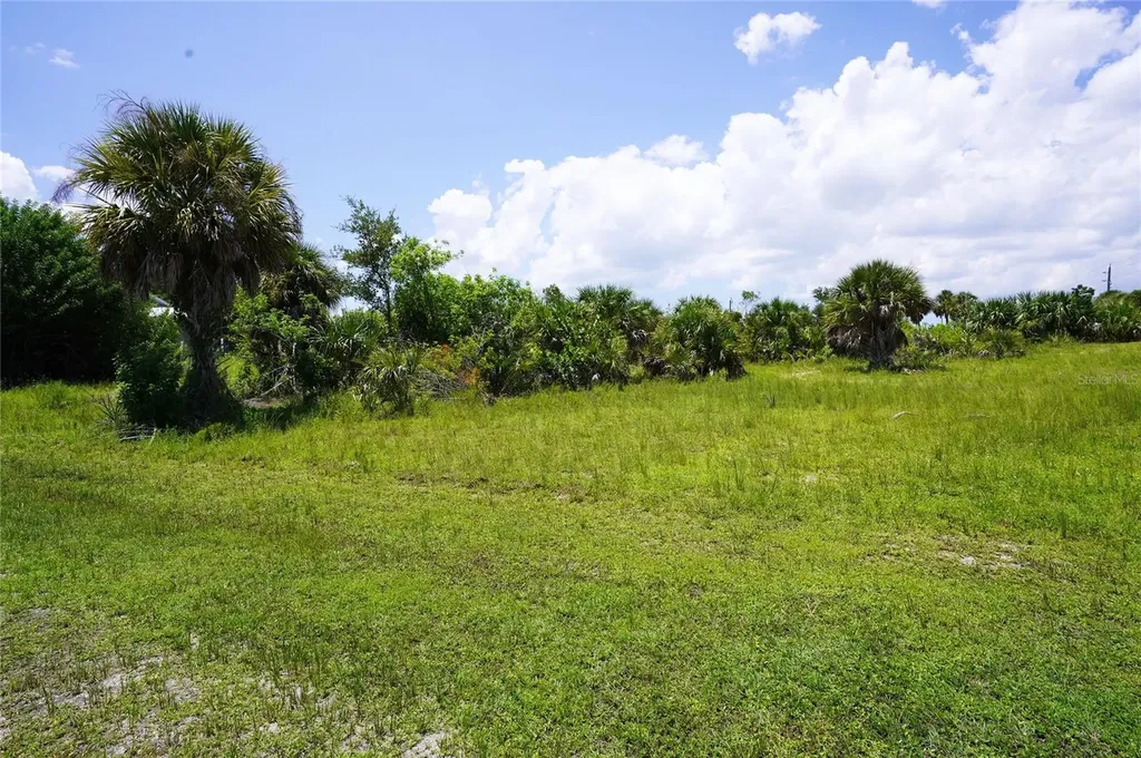 14611 Ingraham Boulevard Port Charlotte FL 33981