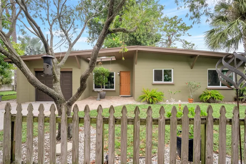 3705 Norwood Court Sarasota FL 34234