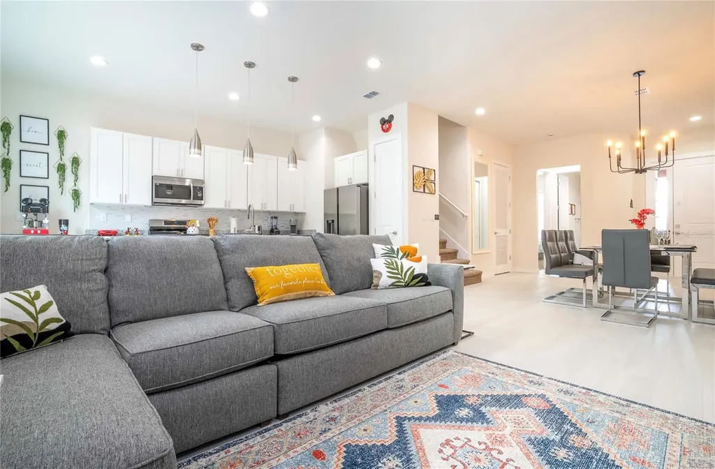 7525 Sunflower Circle Kissimmee FL 34747