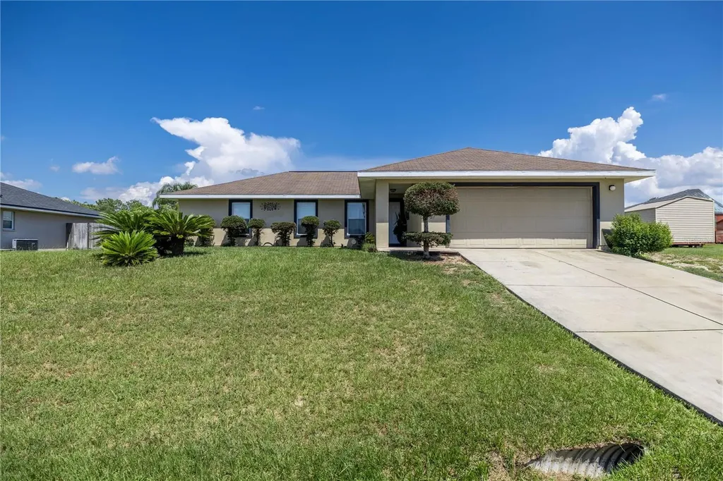 12321 SE 101st Court Belleview FL 34420