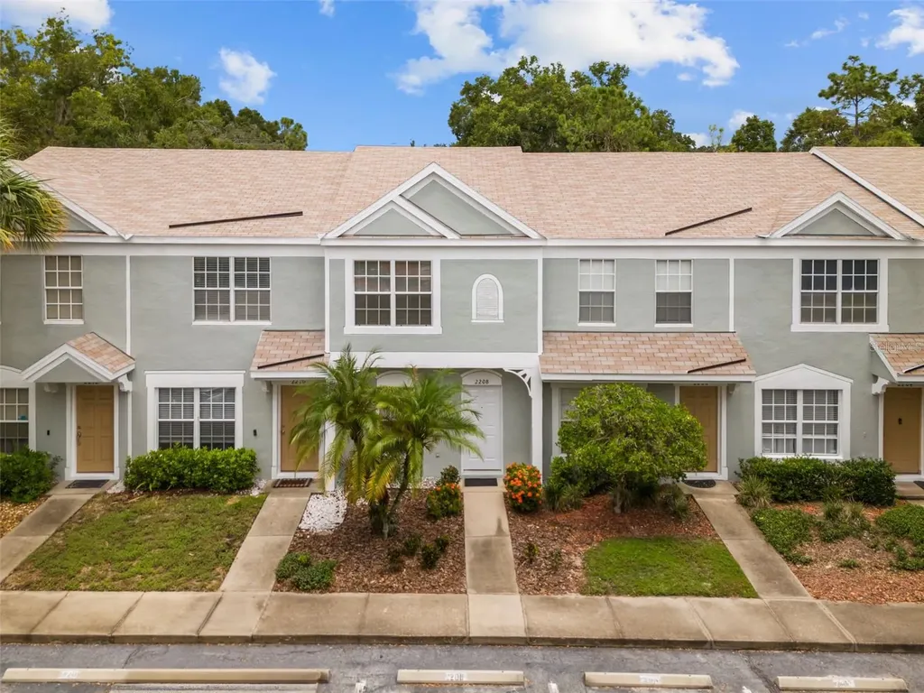 2208 Lake Woodberry Circle Brandon FL 33510
