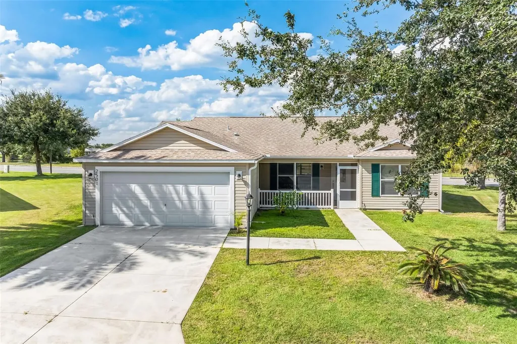 2501 English Ivy Circle The Villages FL 32162
