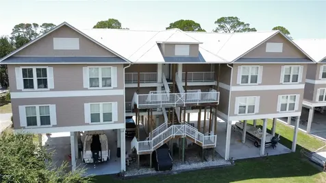 221 3rd Avenue E Horseshoe Beach FL 32648