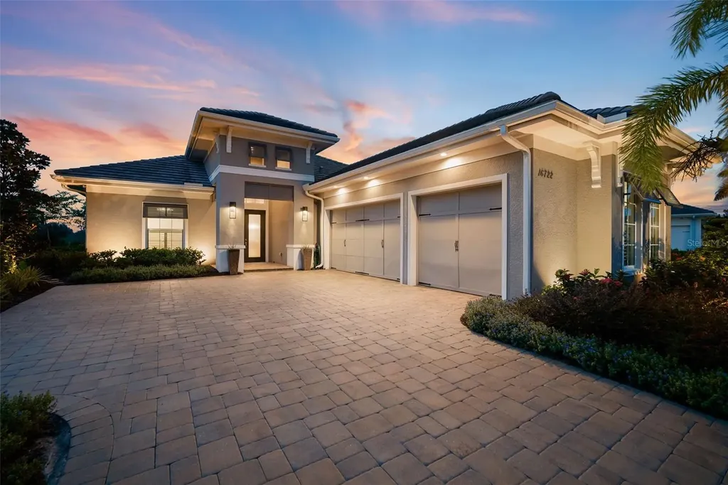 16722 Verona Place Bradenton FL 34202