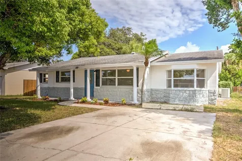 4951 49th Avenue N St Petersburg FL 33709