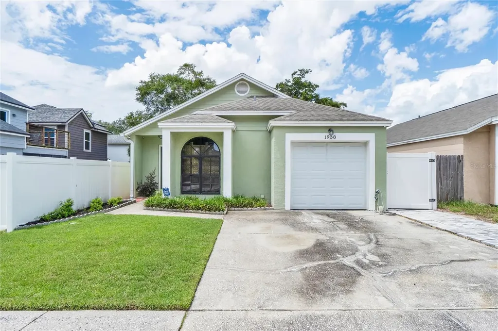 1938 Sheeler Oaks Drive Apopka FL 32703