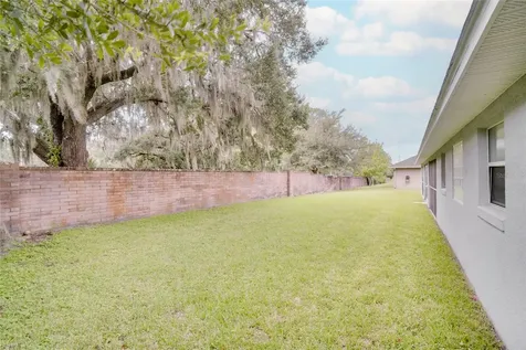 1042 Twisted Branch Lane Saint Cloud FL 34771