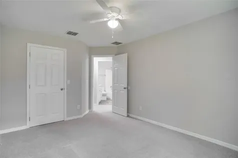 1042 Twisted Branch Lane Saint Cloud FL 34771