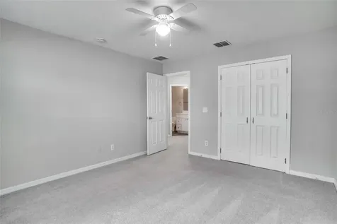 1042 Twisted Branch Lane Saint Cloud FL 34771