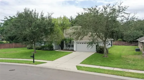 1042 Twisted Branch Lane Saint Cloud FL 34771