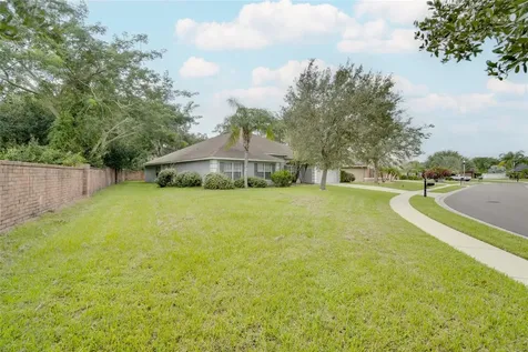 1042 Twisted Branch Lane Saint Cloud FL 34771