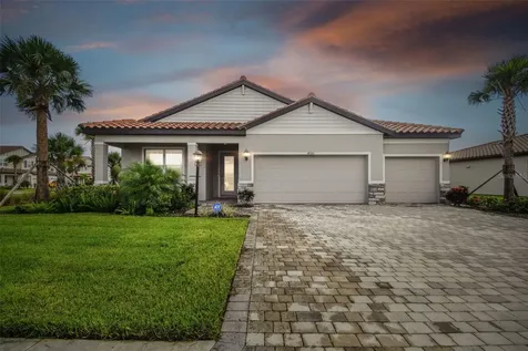 4105 Savanna Palms Court Bradenton FL 34211